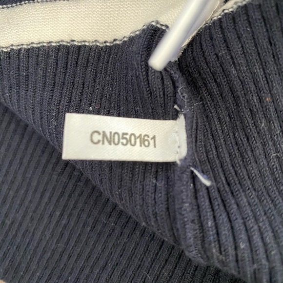 New York & Co. 7th Ave Design Studio Woman’s Blue and White Striped Sweater Sz L - Picture 11 of 12